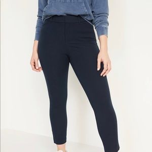 Old Navy High Rise Pixie Pants